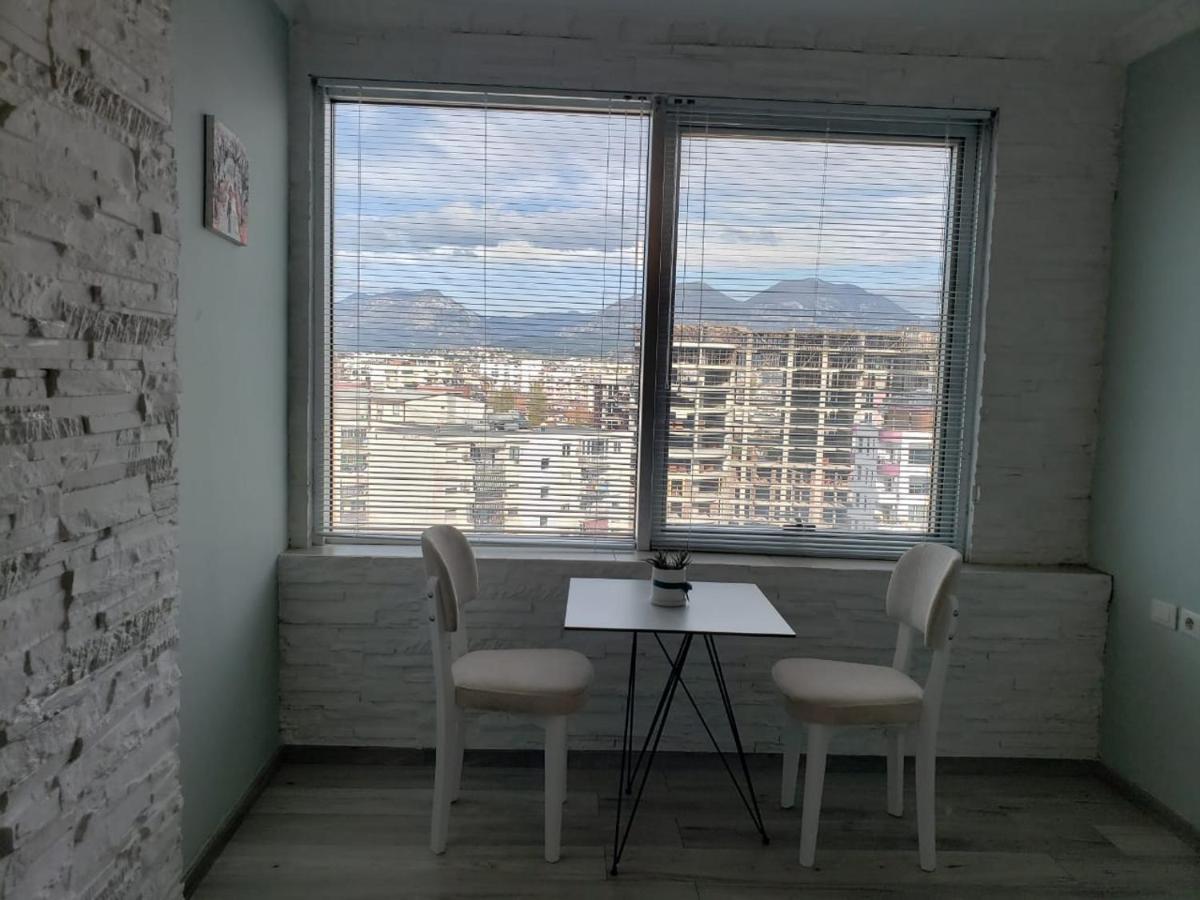 Agroni Rooms Τίρανα Εξωτερικό φωτογραφία